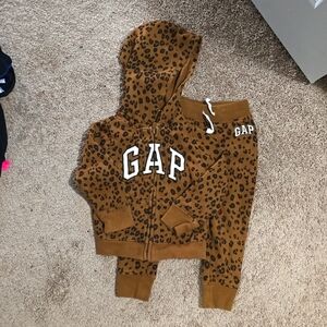 Gap Toddlers Jogger set